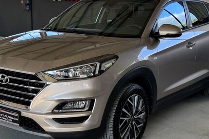 Hyundai TUCSON 79.000 km 17.900 &euro; Dietzenbach 63128