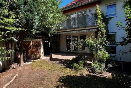 Haus Dreieich - 8 Zimmer, 257 m&sup2;, 860.000&euro; | Angebot:26383869