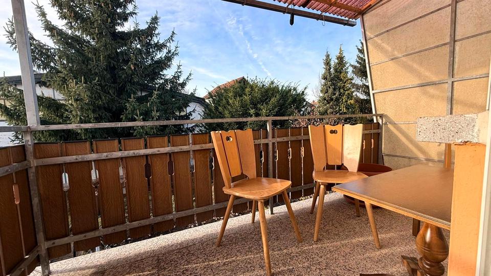 Etagenwohnung Bruchköbel - 6 Zimmer, 125 m&sup2;, 1.750&euro; | Angebot:24814959