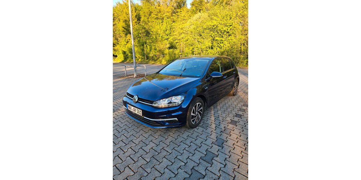 VW Golf 69.000 km 12.990 &euro; Biebergemünd 63599