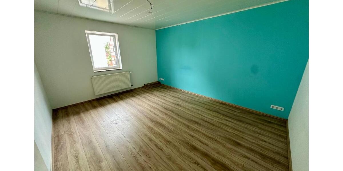 Einfamilienhaus Florstadt - 3 Zimmer, 113 m&sup2;, 1.350&euro; | Angebot:27620678
