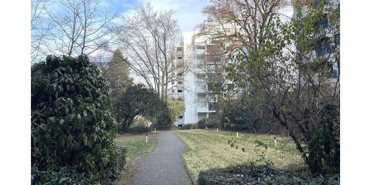 Etagenwohnung Frankfurt Eschersheim - 2 Zimmer, 71 m&sup2;, 339.000&euro; | Angebot:25744681