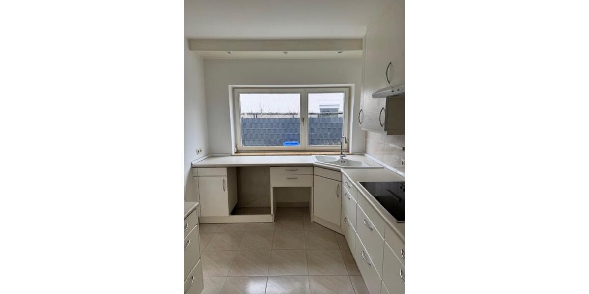 Etagenwohnung Mainaschaff - 3.5 Zimmer, 120 m&sup2;, 1.400&euro; | Angebot:25436640