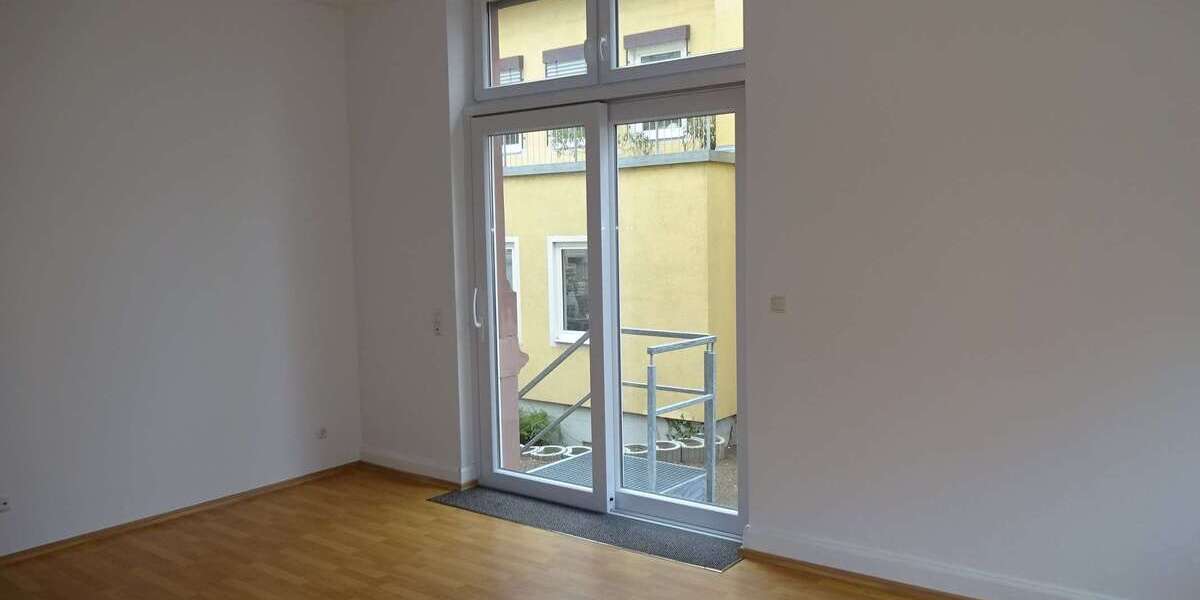 Etagenwohnung Aschaffenburg Österreicher Kolonie - 3.5 Zimmer, 112 m&sup2;, 1.020&euro; | Angebot:23662852