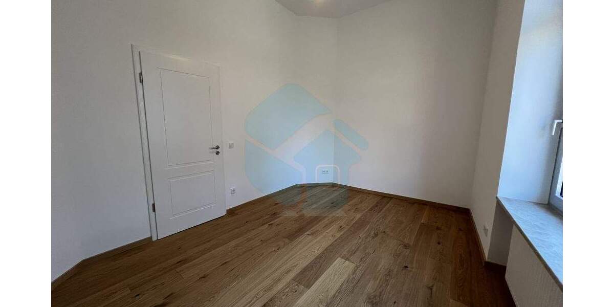 Etagenwohnung Frankfurt Sachsenhausen - 5 Zimmer, 160 m&sup2;, 3.000&euro; | Angebot:25734441