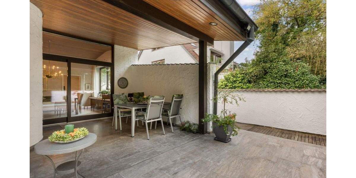 Bungalow Neu-Isenburg Zeppelinheim - 7 Zimmer, 201 m&sup2;, 1.150.000&euro; | Angebot:25688107