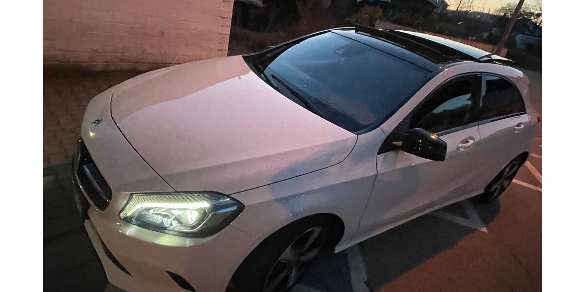 Mercedes-Benz A 250 75.000 km 22.500 &euro; Schwalbach am Taunus 65824