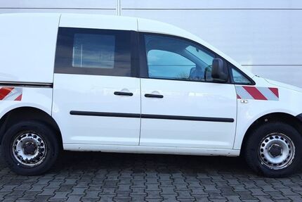 VW Caddy 147.953 km 9.499 &euro; Frankfurt 60316