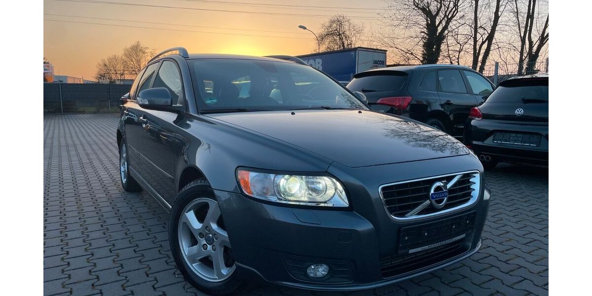 Volvo V50 168.000 km 7.499 &euro; Stockstadt a.M. 63811