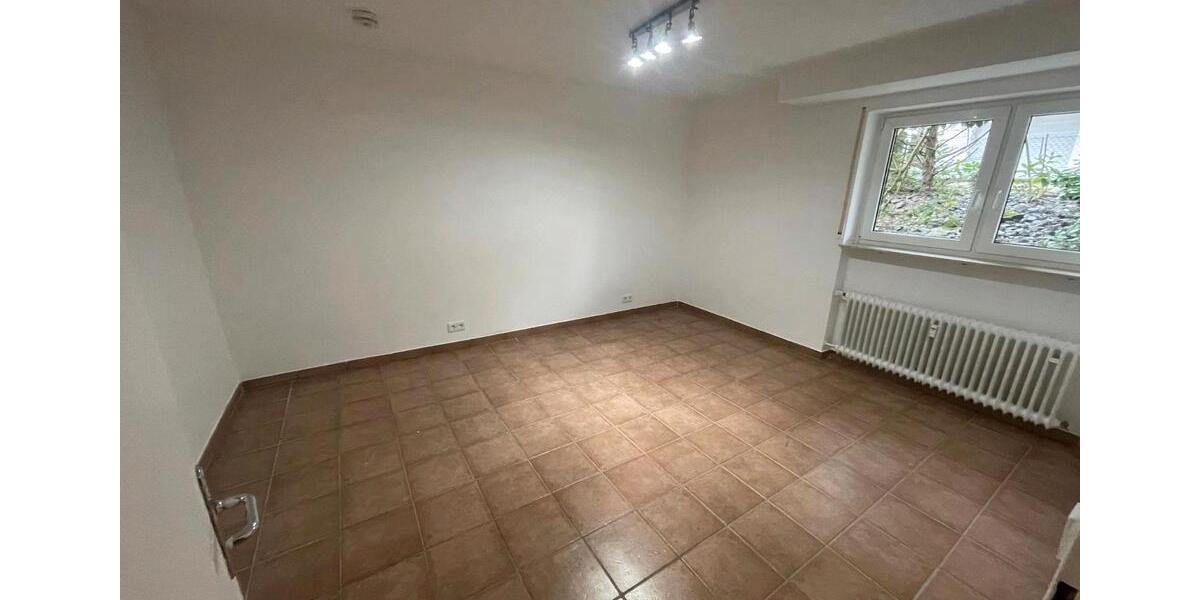 Etagenwohnung Oberursel (Taunus) - 3 Zimmer, 70 m&sup2;, 1.345&euro; | Angebot:25403309