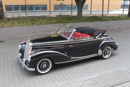 Mercedes-Benz 220 6.700 km 149.000 &euro; Frankfurt 60386
