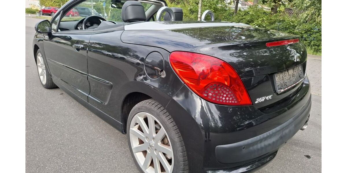 Peugeot 207 108.411 km 2.799 &euro; Schwalbach am Taunus 65824