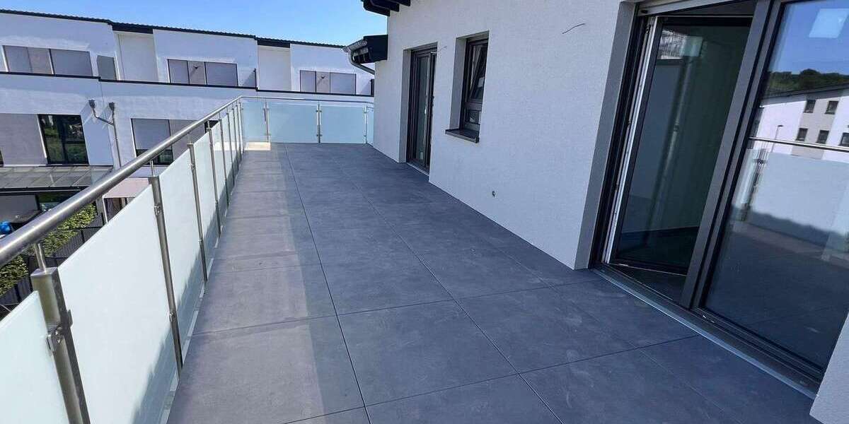 Etagenwohnung Offenbach Bieber - 3 Zimmer, 85 m&sup2;, 1.450&euro; | Angebot:25661847