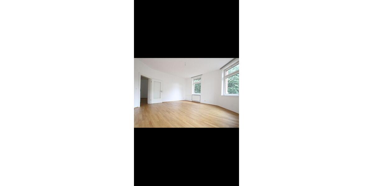 Einfamilienhaus Frankfurt am Main Nord-Ost - 14 Zimmer, 375 m&sup2;, 1.500.000&euro; | Angebot:25861214
