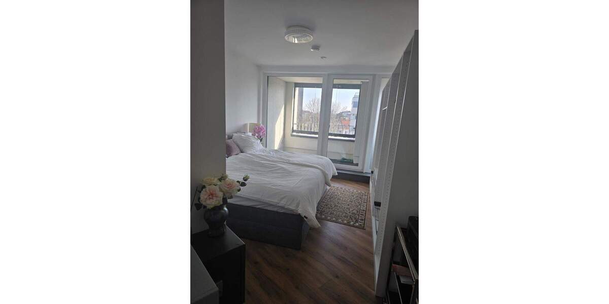 Etagenwohnung Frankfurt am Main Sachsenhausen - 2 Zimmer, 68 m&sup2;, 1.990&euro; | Angebot:25800228
