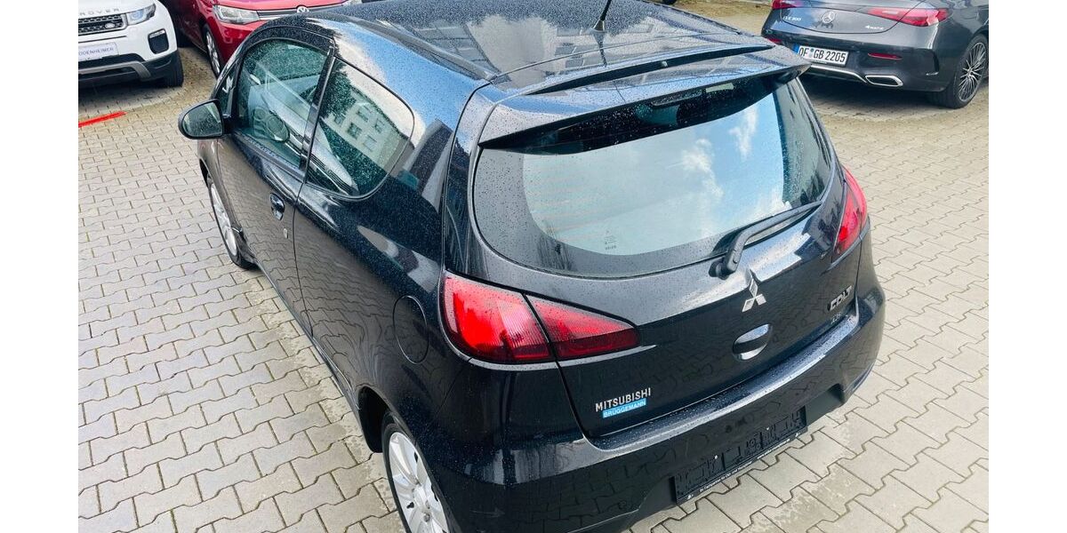 Mitsubishi Colt 25.677 km 7.500 &euro; Niederdorfelden 61138