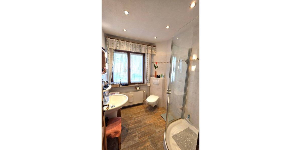 Doppelhaushälfte Oberursel - 3 Zimmer, 96 m&sup2;, 675.000&euro; | Angebot:25985387