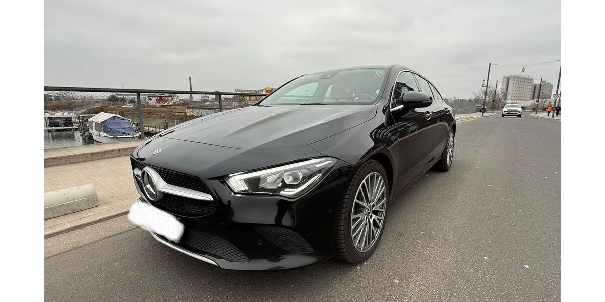 Mercedes-Benz CLA 200 Shooting Brake 168.000 km 19.200 &euro; Offenbach 63067