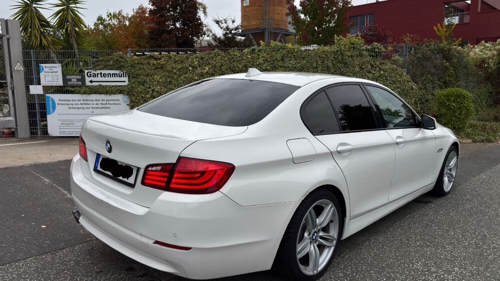 BMW 523 227.000 km 10.000 &euro; Frankfurt am Main 65936