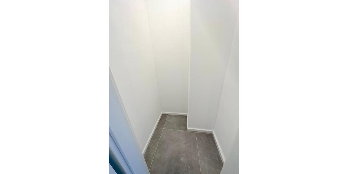 Etagenwohnung Frankfurt am Main Bockenheim - 1 Zimmer, 25 m&sup2;, 585&euro; | Angebot:25334842