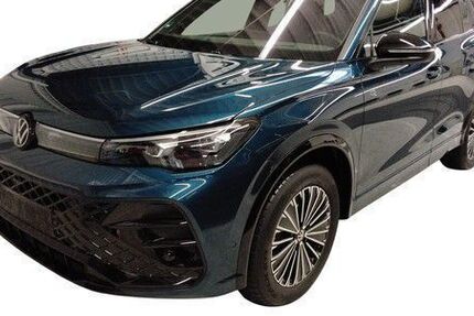 VW Tiguan 4.578 km 49.880 &euro; Frankfurt 60326