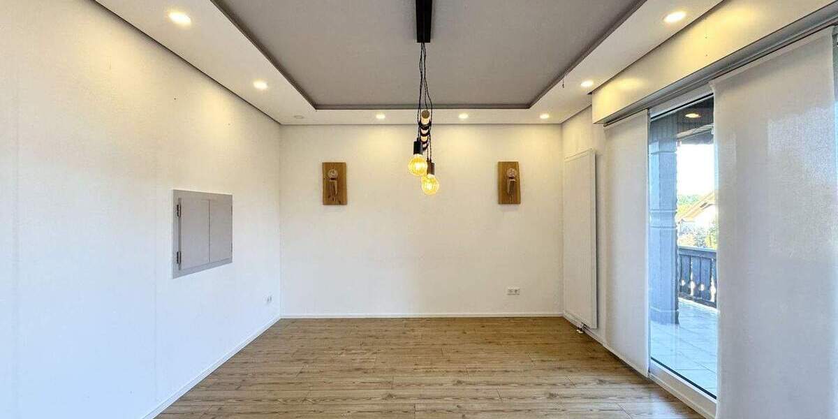 Einfamilienhaus Gunzenbach Gunzenbach - 4 Zimmer, 156 m&sup2;, 349.000&euro; | Angebot:25739088