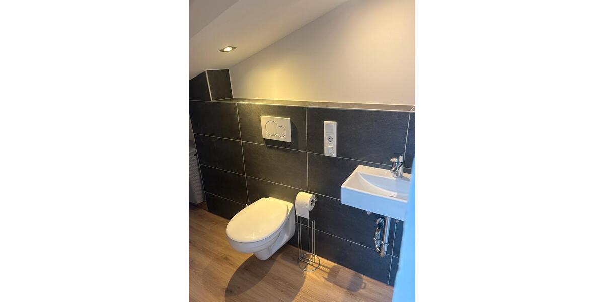 Etagenwohnung Maintal - 2 Zimmer, 90 m&sup2;, 25&euro; | Angebot:25646939