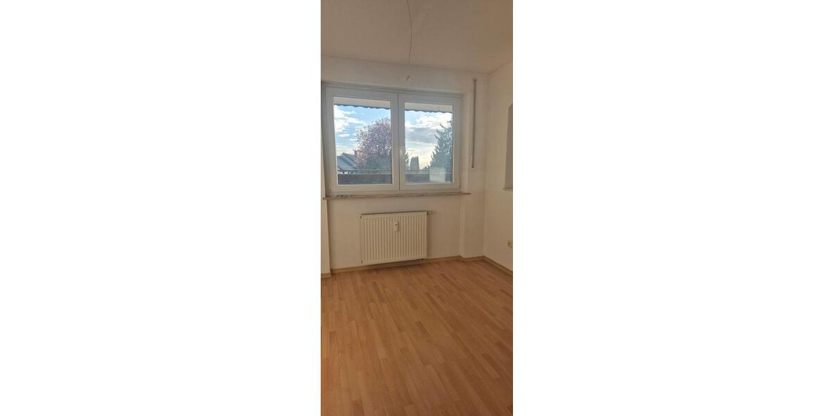 Erdgeschoßwohnung Hösbach - 3 Zimmer, 86 m&sup2;, 950&euro; | Angebot:25979883