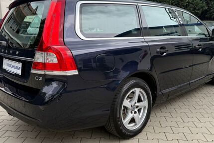 Volvo V70 89.954 km 12.500 &euro; Niederdorfelden 61138