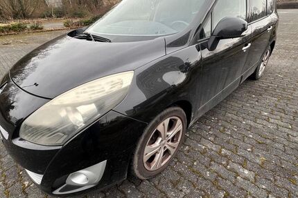 Renault Scenic 239.000 km 1.950 &euro; Hanau 63452