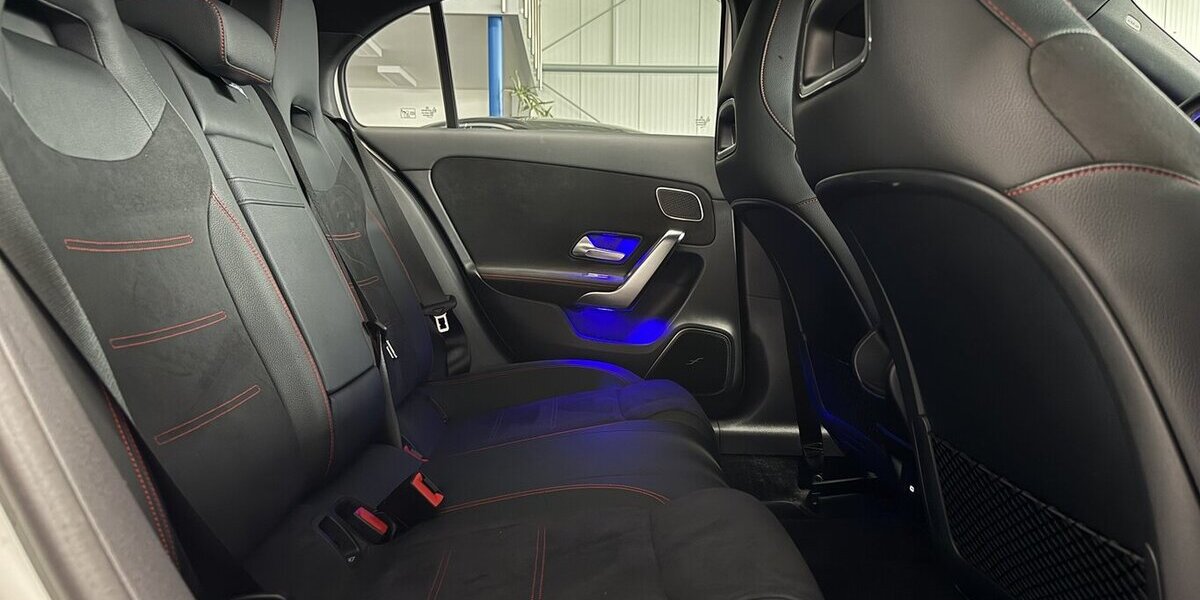 Mercedes-Benz A 35 AMG 4M DISTRONIC- BURMESTER- PANORAMA-NIGHT 25.798 km 46.699 &euro; Groß-Umstadt 64823