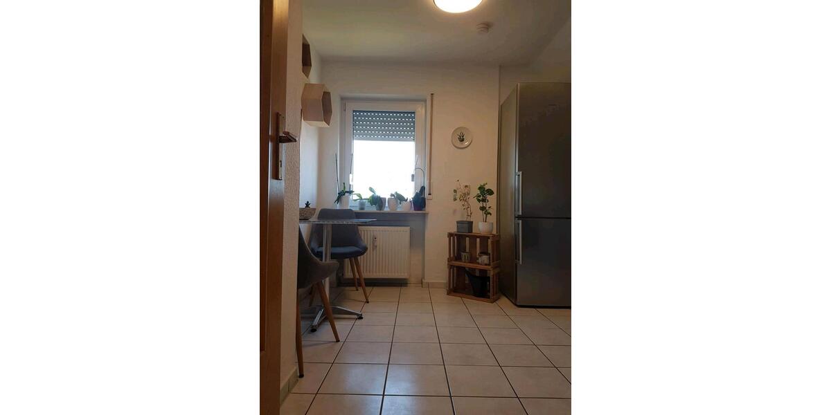 Dachgeschoßwohnung Großostheim - 3 Zimmer, 75 m&sup2;, 850&euro; | Angebot:25987683