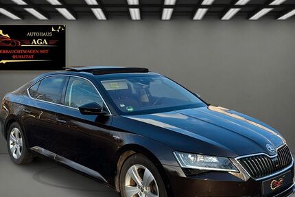 Skoda Superb 185.500 km 15.770 &euro; Hanau 63452