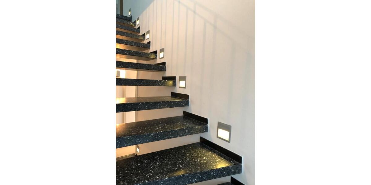 Einfamilienhaus Dreieich - 9 Zimmer, 300 m&sup2;, 4.390&euro; | Angebot:26615670