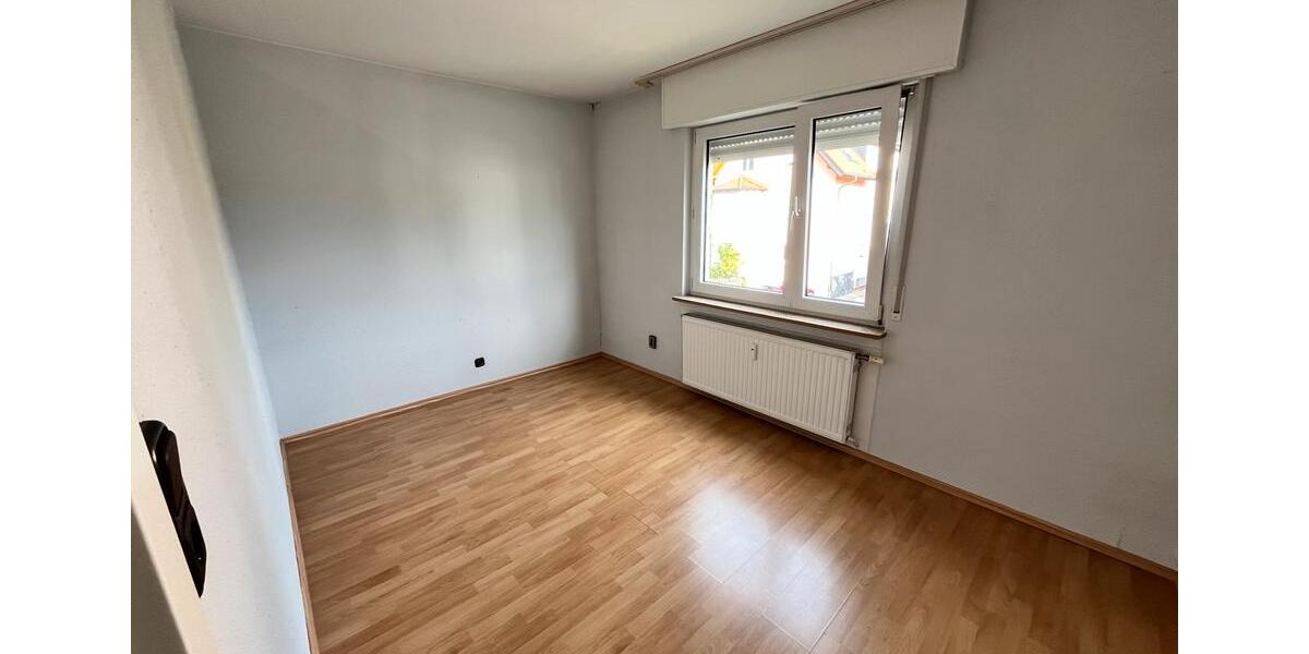 Etagenwohnung Großkrotzenburg - 3 Zimmer, 88 m&sup2;, 1.091&euro; | Angebot:25539628