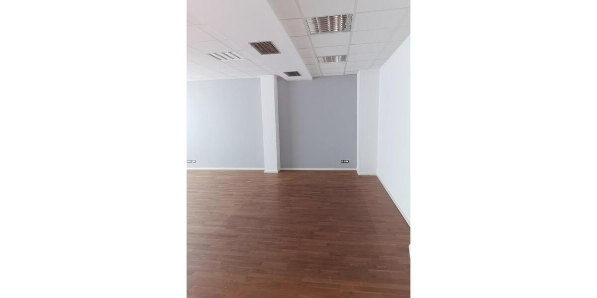 Gewerbeobjekt Mühlheim am Main - 6&euro; | Angebot:25872842