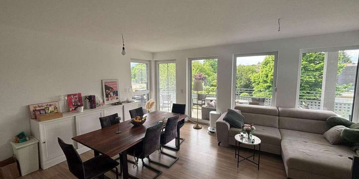 Etagenwohnung Bad Nauheim - 3 Zimmer, 76 m&sup2;, 1.150&euro; | Angebot:26609359