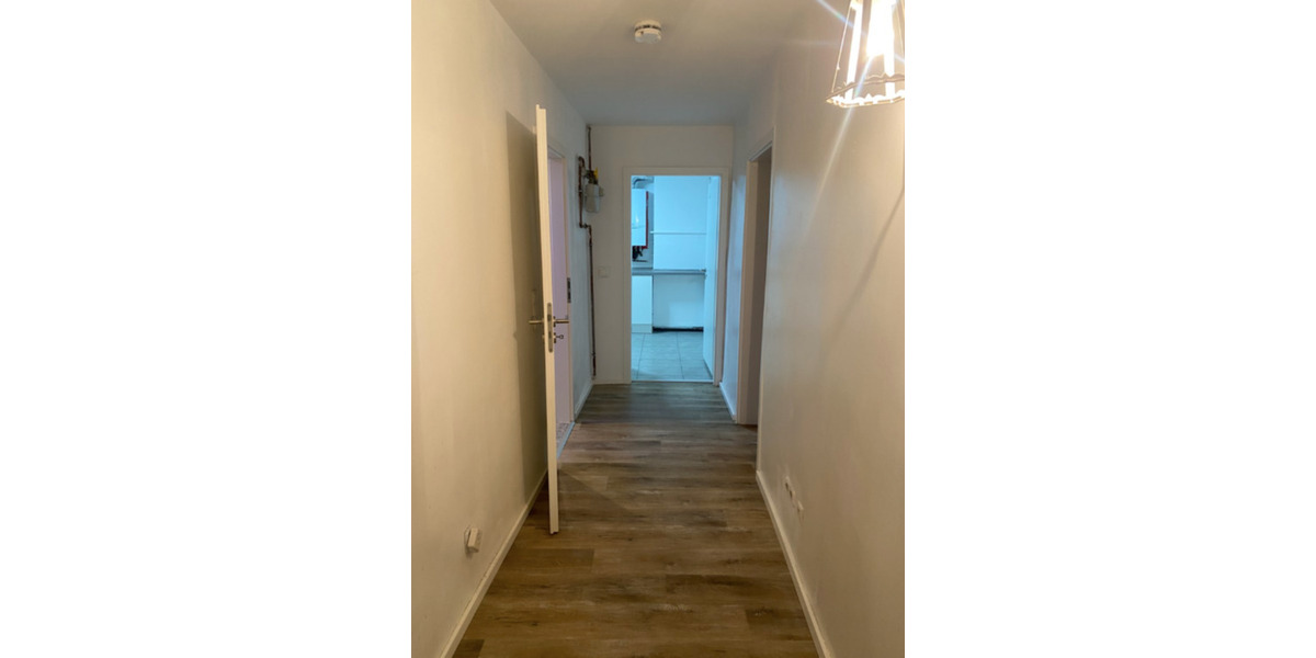 Dachgeschoßwohnung Frankfurt am Main Oberrad - 2 Zimmer, 57 m&sup2;, 1.300&euro; | Angebot:25870476