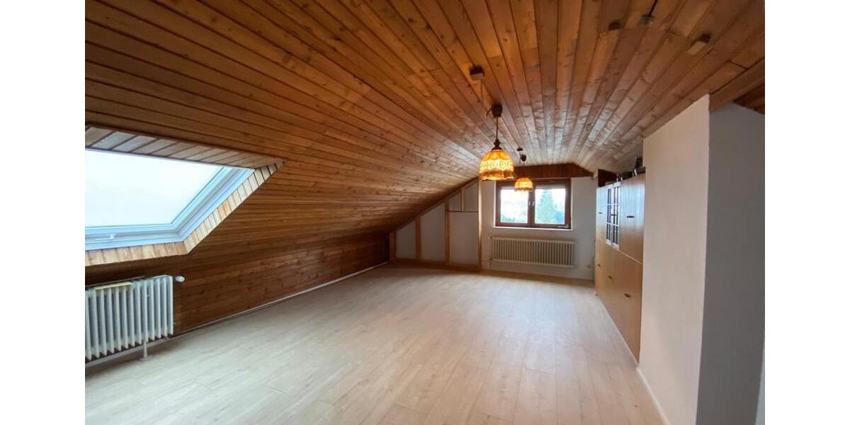 Einfamilienhaus Eschborn - 5 Zimmer, 153 m&sup2;, 2.200&euro; | Angebot:27684763