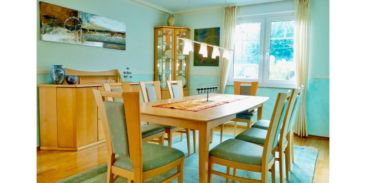 Doppelhaushälfte Bad Vilbel - 7 Zimmer, 207 m&sup2;, 1.099.000&euro; | Angebot:26057633