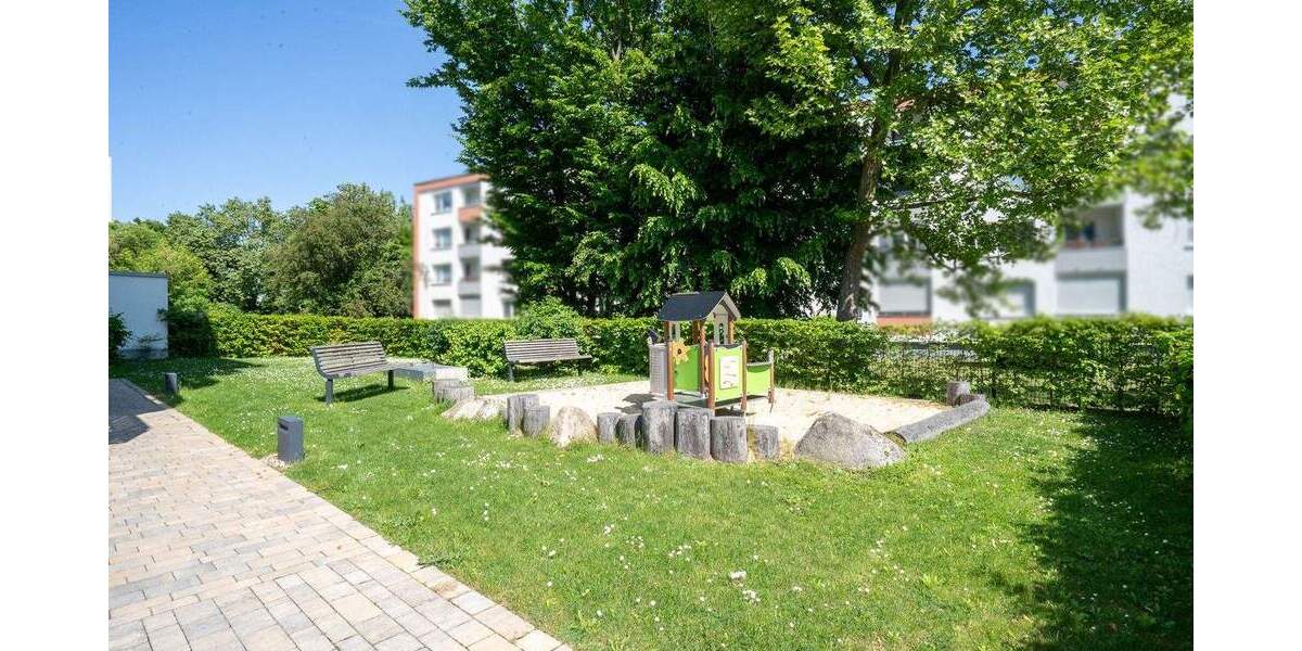 Etagenwohnung Frankfurt am Main Schwanheim - 4 Zimmer, 101 m&sup2;, 480.000&euro; | Angebot:25690297