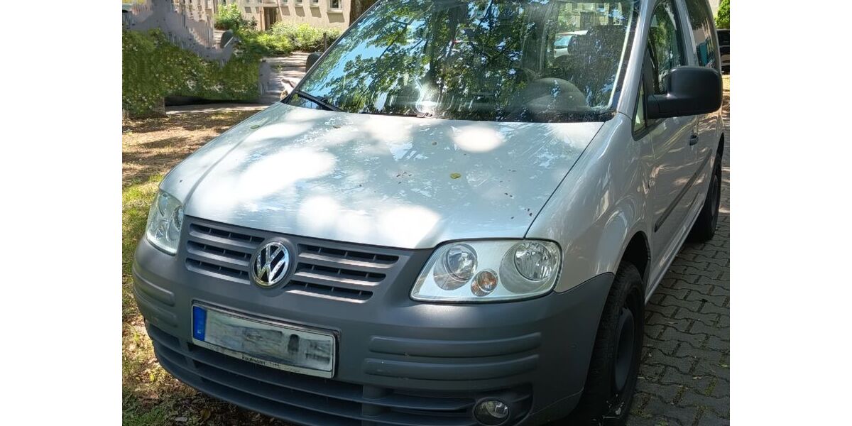VW Caddy 176.000 km 2.900 &euro; Frankfurt am main 65931