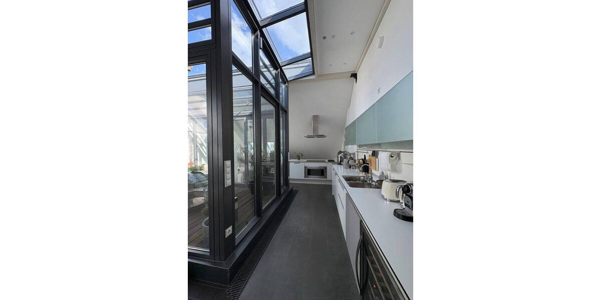 Etagenwohnung Frankfurt Nordend-Ost - 2 Zimmer, 101 m&sup2;, 765.000&euro; | Angebot:26499901