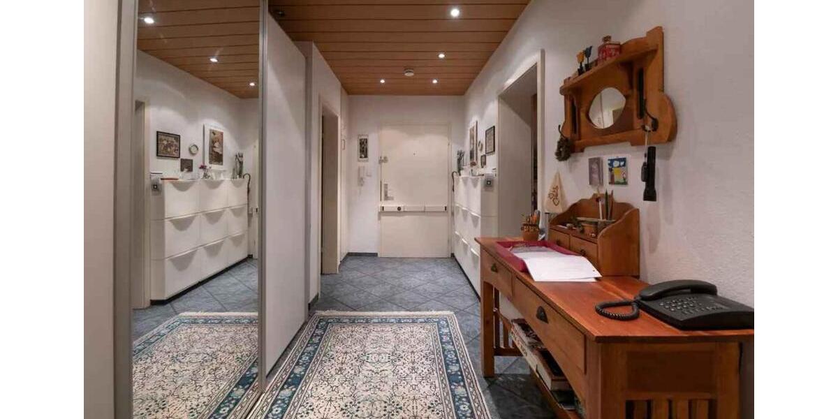 Etagenwohnung Frankfurt am Main Nord-West - 3 Zimmer, 88 m&sup2;, 1.350&euro; | Angebot:25711730