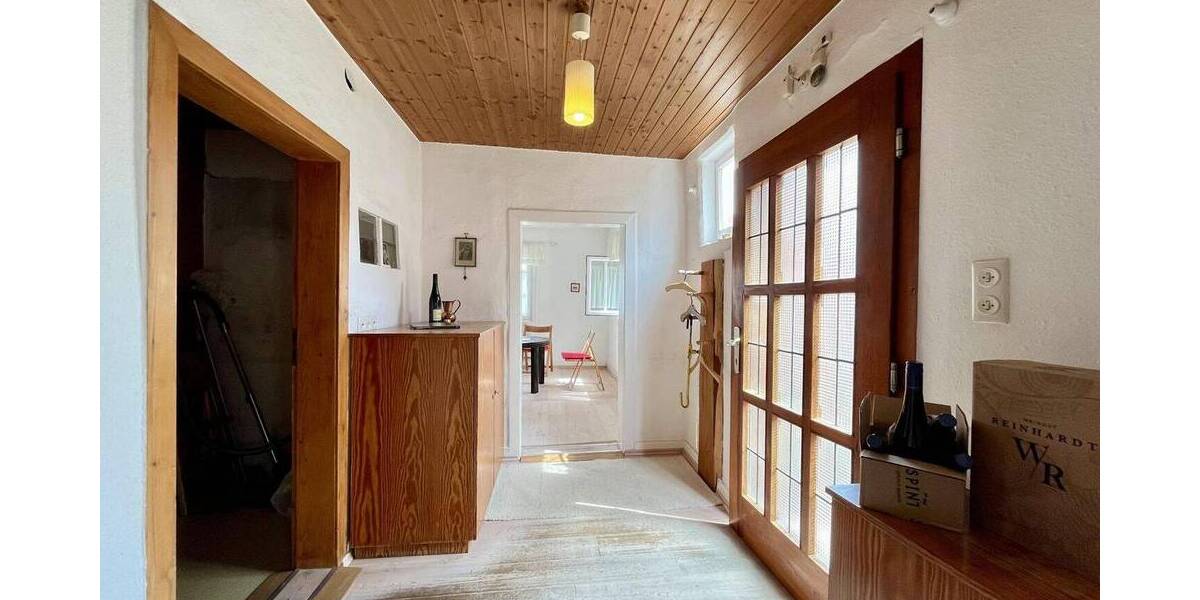 Einfamilienhaus Büdingen Eckartshausen - 7 Zimmer, 131 m&sup2;, 128.000&euro; | Angebot:26891506