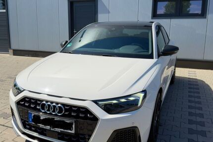 Audi A1 51.850 km 22.000 &euro; Goldbach 63773