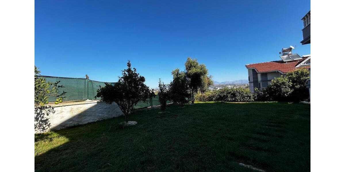 Villa Offenbach am Main Buchrain - 5 Zimmer, 300 m&sup2;, 300.000&euro; | Angebot:25903264