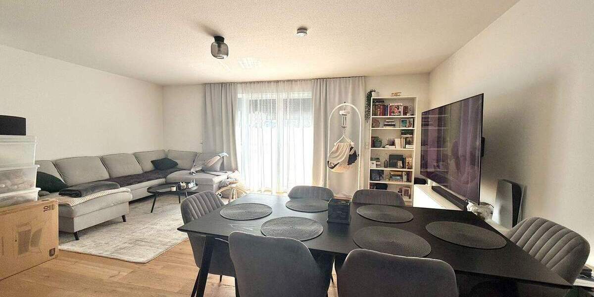 Etagenwohnung Gelnhausen - 2 Zimmer, 80 m&sup2;, 1.000&euro; | Angebot:25685347