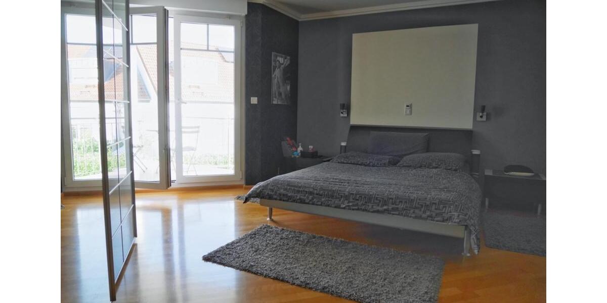 Doppelhaushälfte Bad Vilbel - 7 Zimmer, 207 m&sup2;, 1.099.000&euro; | Angebot:26057633