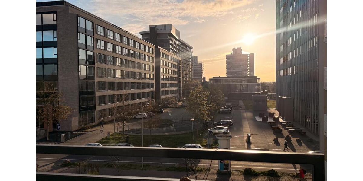 Etagenwohnung Frankfurt am Main Niederrad - 2 Zimmer, 70 m&sup2;, 1.220&euro; | Angebot:25906701